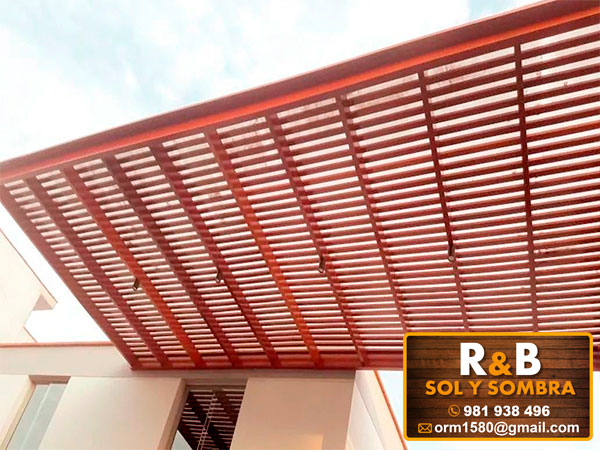 fabricación e instalación de escaleras de madera, techos de madera, techos sol y sombra, techos colgantes