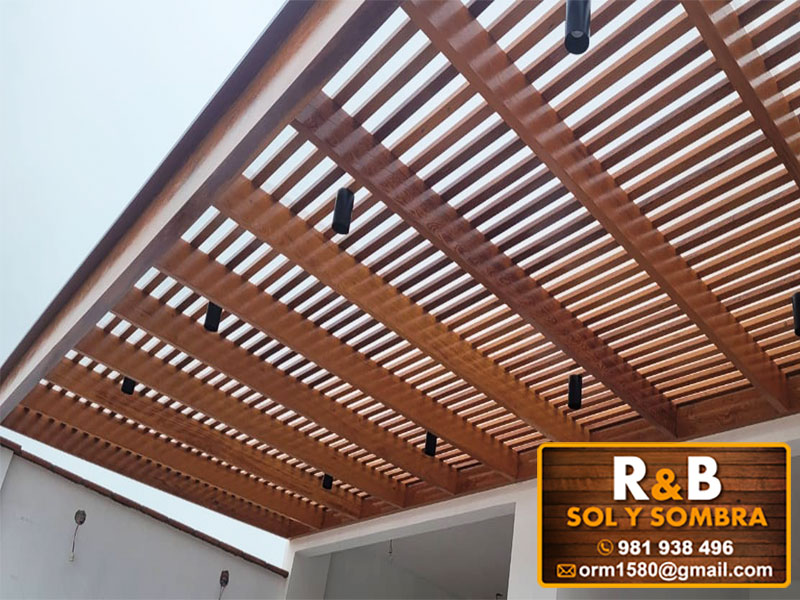 fabricación e instalación de escaleras de madera, techos de madera, techos sol y sombra, techos colgantes