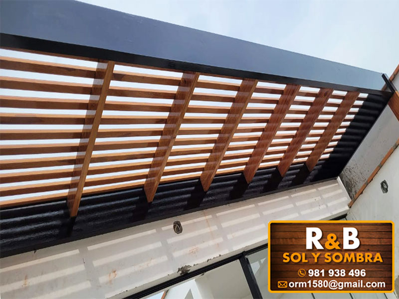 fabricación e instalación de escaleras de madera, techos de madera, techos sol y sombra, techos colgantes