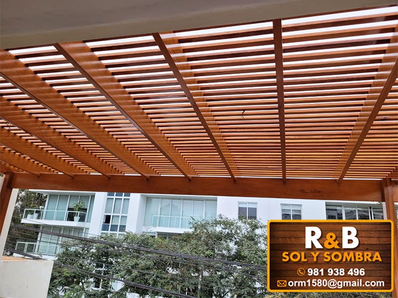 fabricación e instalación de escaleras de madera, techos de madera, techos sol y sombra, techos colgantes