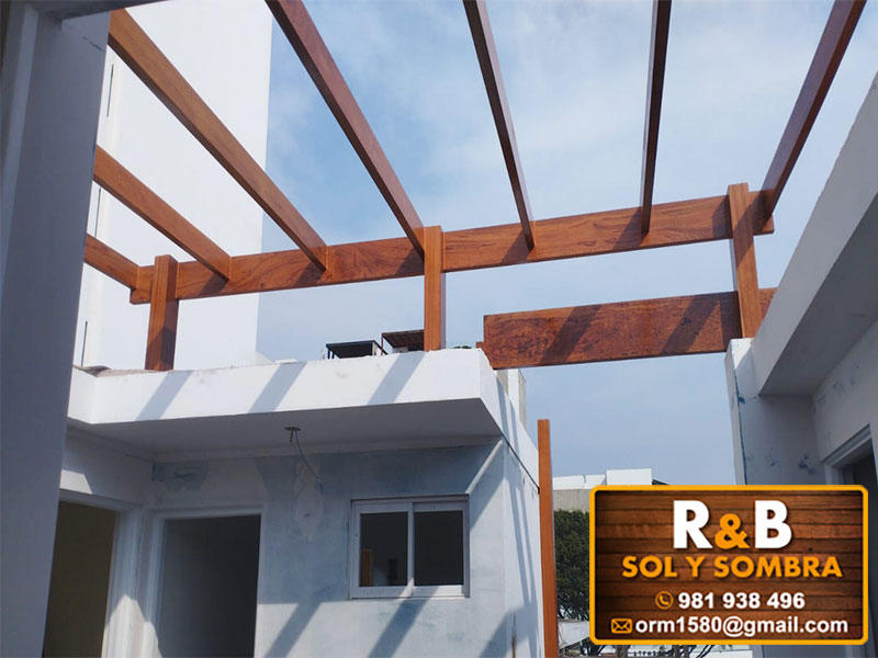 fabricación e instalación de escaleras de madera, techos de madera, techos sol y sombra, techos colgantes